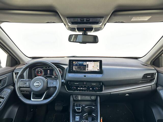 Nissan X-TRAIL 1.5 e-4orce Tekna Plus 4WD 7p. / Trekhaak (1650 Trekgewicht) / Schuif-/Kanteldak / 7 Persoons / Lederen Bekleding / Cruise Control Adaptief / Elektrische Achterklep