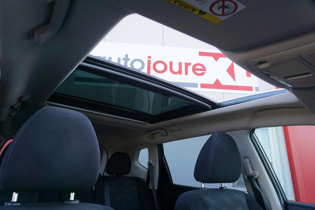 Nissan X-TRAIL 1.6 dCi Connect Edition 7-pers. | 360° Camera | Panoramadak | Trekhaak | Cruise Control | Navigatie | Origineel NL |