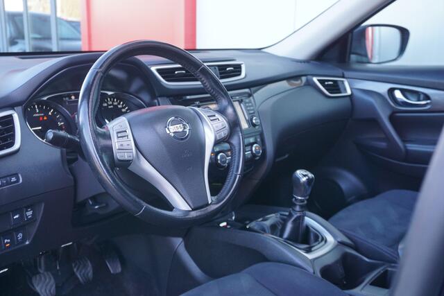 Nissan X-TRAIL 1.6 dCi Connect Edition 7-pers. | 360° Camera | Panoramadak | Trekhaak | Cruise Control | Navigatie | Origineel NL |