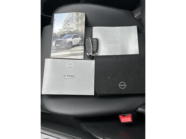 Nissan X-TRAIL 1.5 e-4orce Tekna 4WD 7p. / Trekhaak / 7 Persoons / Lederen Bekleding / Cruise Control Adaptief / Elektrische Achterklep / Rondomzicht Camera /