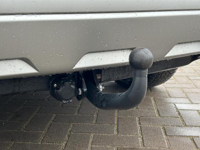 Nissan X-TRAIL 1.5 e-4orce Tekna 4WD 7p. / Trekhaak / 7 Persoons / Lederen Bekleding / Cruise Control Adaptief / Elektrische Achterklep / Rondomzicht Camera /
