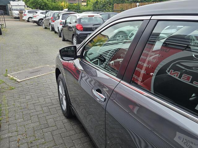 Nissan X-TRAIL 1.6 DIG-T N-Connecta *** ARCO-ELECTR.RAMEN-CV-STUURBEKR.,APPLE CARPLAY ,etc. ,etc. ***