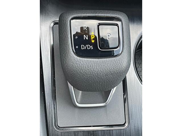 Nissan X-TRAIL 1.5 MHEV Tekna Plus Automaat 158 Pk 7 Persoons Navigatie, Schuifdak, Leder, 20"Lm, 360 Camera, LED, Head Up Display, Pro-Pilot