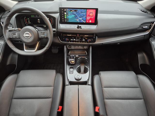 Nissan X-TRAIL 1.5 e-4orce Tekna 4WD Automaat / HUD / Allseason banden / Elektrische achterklep Stuur-, Stoel en Achterbankverwarming / Rondomzicht camera / Adaptief CC / Trekgewicht 1800 kg / Voorruit verwarming /
