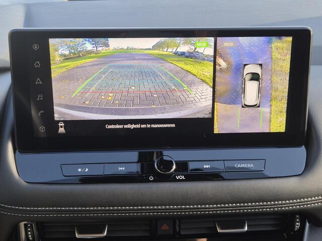 Nissan X-TRAIL 1.5 e-Power Tekna Automaat / HUD / Glazen schuif- en kanteldak / Elektrische achterklep / Stuur-, Stoel en Achterbank verwarming / Rondomzicht camera / Adaptief CC / Apple Carplay Android Auto / Voorruit verwarming /