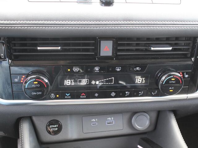 Nissan X-TRAIL 1.5 e-4orce Tekna 4WD 7p. / Trekhaak 1650KG Trekgewicht / 7 Persoons / Lederen Bekleding / Cruise Control Adaptief / Elektrische Achterklep /