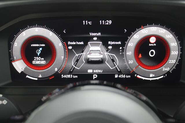 Nissan X-TRAIL NISSAN 7 persoons All season banden l 360 camera l navi l airco l dodehoek sensor l adaptief cruise control l Airco