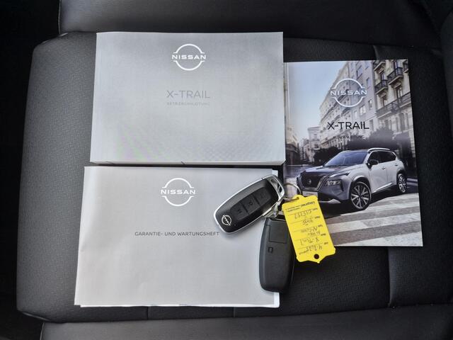 Nissan X-TRAIL 1.5 MHEV 163pk N-Connecta Automaat / Fabrieksgarantie tot 28-04-2028 / Trekgewicht 2000 kg / Allseason banden / HUD / Elektrische achterklep / Stuur-, Stoel en Achterbank verwarming / Rondomzicht camera /
