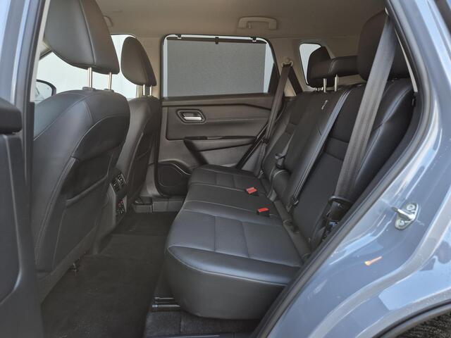 Nissan X-TRAIL 1.5 MHEV 163pk N-Connecta Automaat / Fabrieksgarantie tot 28-04-2028 / Trekgewicht 2000 kg / Allseason banden / HUD / Elektrische achterklep / Stuur-, Stoel en Achterbank verwarming / Rondomzicht camera /