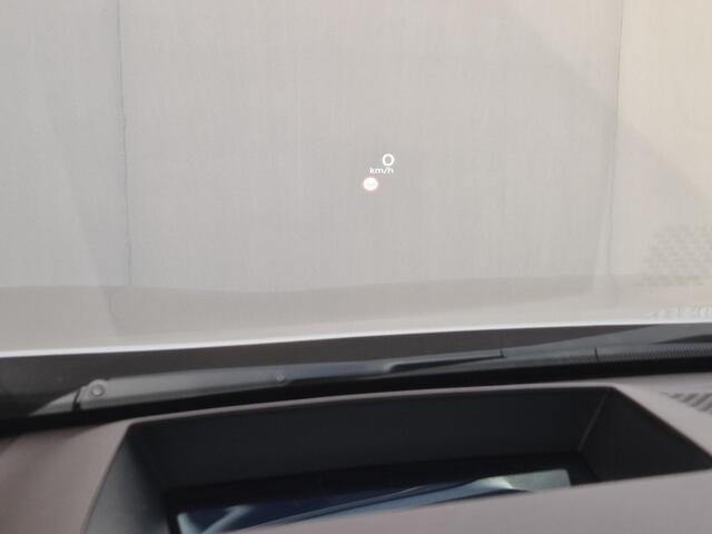 Nissan X-TRAIL 1.5 MHEV 163pk Tekna Automaat / 2000kg Trekgewicht / Fabrieksgarantie tot 06-2027<100.000km** / Allseason banden / Stuur-, Stoel en Achterbank verwarming / HUD / Rondomzicht camera / Adaptief CC / Apple Carplay Android Auto /