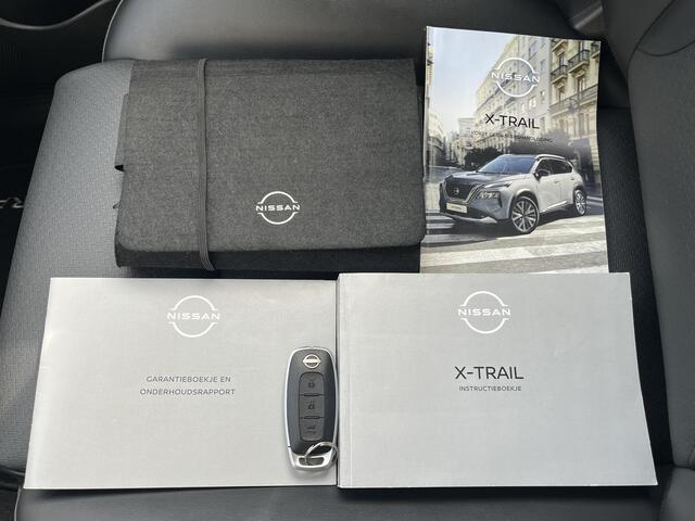 Nissan X-TRAIL 1.5 e-4orce Tekna 4WD 7p. Automaat / Trekhaak (Trekgewicht 1.650kg) / HUD / Stuur- en Stoelverwarming voor en achter / 360° Camera / Adaptieve Cruise Control / Elektrisch Verstelbare Bestuurdersstoel en Passagiersstoel met geheugenset / Climate Control / 