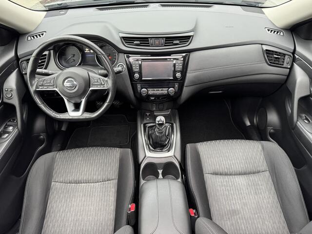 Nissan X-TRAIL 1.6 DIG-T N-Connecta 7p. / Afneembare Trekhaak (1800kg) / Elektrisch Glazen Schuif- en Kanteldak / Stoelverwarming / 360 camera / Navigatie / Cruise Control / Climate Control / DAB Radio /