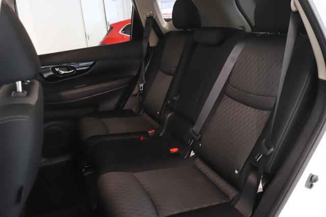 Nissan X-TRAIL 1.3 DIG-T N-Connecta | Elektr. Panoramadak | 360° Camera | Climate control | Navigatie | 1500 kg trekken | Cruise control | Achterklep elektr. |