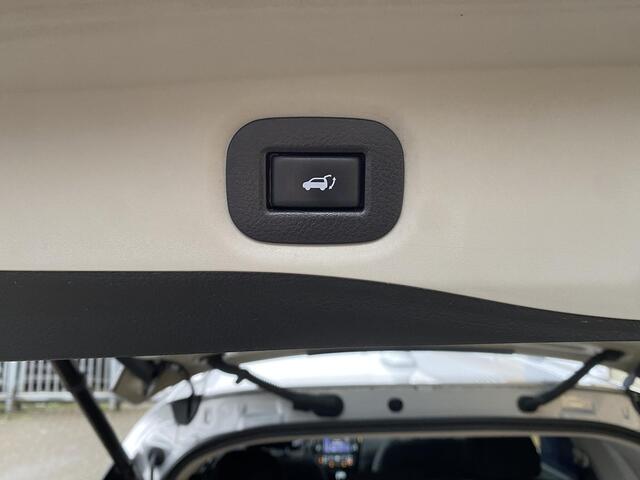 Nissan X-TRAIL 1.6 DIG-T N-Connecta / NL-Auto / 2-de Eigenaar / Dealer-Onderhouden / 163 PK / 1800KG Trekgewicht / Keyless / Open/Panodak / LED / DAB / Radio-Bluetooth / Navi / Rondom Camera's / Stoel+Stuurverwarming / Cruise-Control / Climate-Control / EKTR-Achterklep 