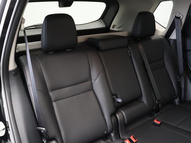 Nissan X-TRAIL 1.5 e-4orce Tekna 4WD | 1800kg Trekgewicht | Stoel, Stuur en voorruitverwarming | Head-Up Display | All Season Banden |