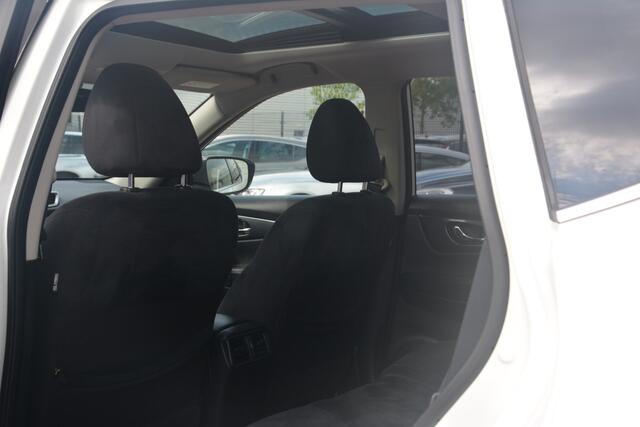 Nissan X-TRAIL 1.6 DIG-T Connect Edition7p. | Navigatie | Panoramadak | 360 camera | Cruise-control | DAB+ | NL auto!! |
