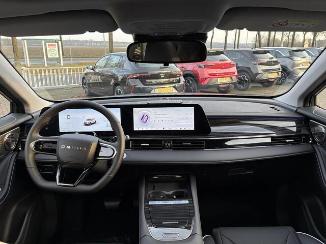 Omoda 5 1.5 T-GDi Hybride Premium | ECC | Navigatie | Elektrische Achterklep | Leder | Schuif-kanteldak | Winterpakket | Rondom zicht Camera | 18" LM-Velgen