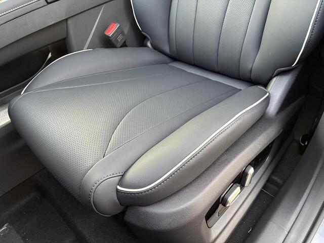 Omoda 5 1.5 T-GDi Hybride Premium | ECC | Navigatie | Elektrische Achterklep | Leder | Schuif-kanteldak | Winterpakket | Rondom zicht Camera | 18" LM-Velgen