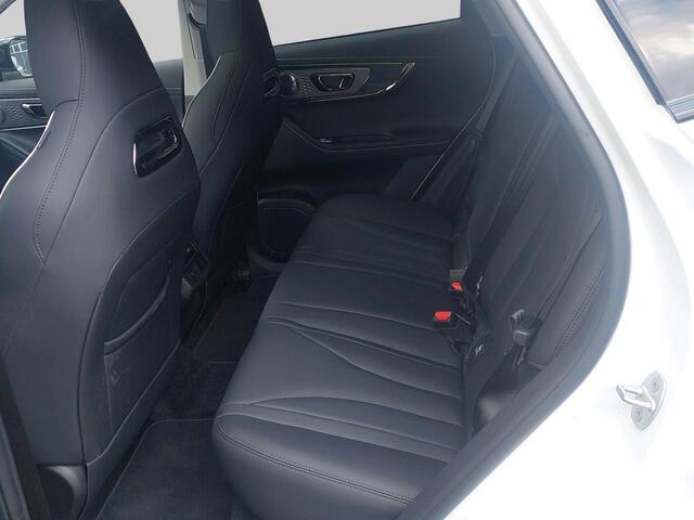 Omoda 5 Premium 61 kWh | Stoelverwarming/Koeling | Pano | Adaptive Cruisecontrol | Voorruitverwarming | Sony Audio |** Beschikbaar vanaf 14-07-2026 ** |