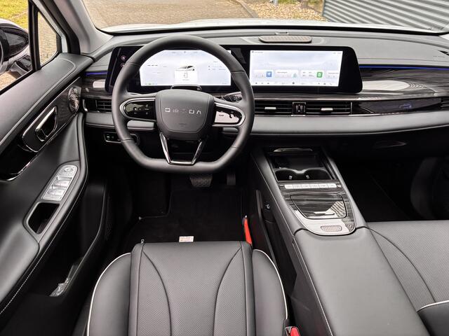 Omoda 5 EV Premium 61 kWh Volledig Elektrisch met 430 km WLTP RANGE, Lederen bekleding en Stoelverwarming Nu te bestellen, maak een afspraak voor een proefrit!