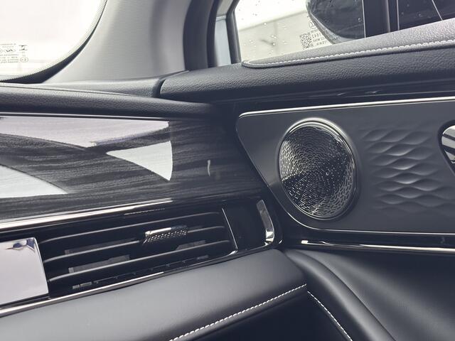 Omoda 5 EV Premium 61 kWh Volledig Elektrisch met 430 km WLTP RANGE, Lederen bekleding en Stoelverwarming Nog 1 leverbaar uit voorraad met dit prijsvoordeel a ¤ 3.000,=