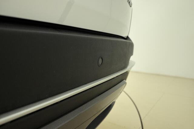 Omoda 5 SHS 1.6 T-GDi SHS-H Premium DEMO | Panoramisch Schuif/kanteldak | Keyless | Lederen bekleding | Stoelverwarming | Snel rijden | 7 Jaar fabrieksgarantie