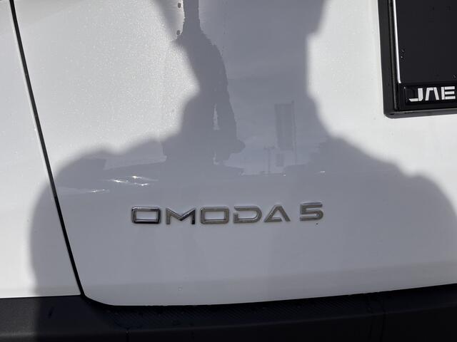 Omoda 5 SHS 1.6 T-GDi SHS-H Premium Full Hybride met Navigatie, Lederen bekleding en Camera Direct leverbaar!