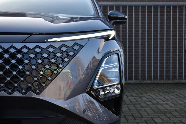 Omoda 5 SHS-H Premium INRUILPREMIE | STOELVENTILATIE | PANORAMADAK | STUUR/STOELVERWARMING | ELEKTRISCHE STOELEN | 360 CAMERA | CARPLAY/ANDROID AUTO | SFEERVERLICHTING