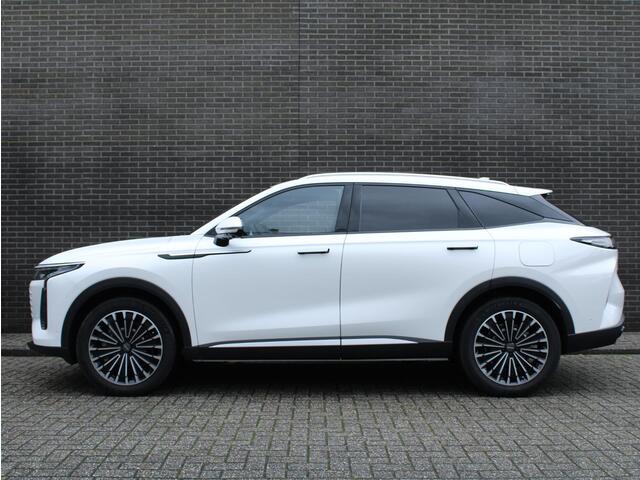 Omoda 9 1.5T-GDi SHS-P Premium PHEV 145km range elektrisch, mooie lederen bekleding, Elek.schuif/kanteldak, 360 Camera, 1.500 kg trekgewicht