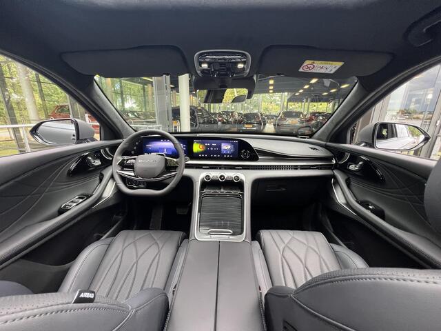 Omoda 9 Premium | DEMO | Panoramadak | Navigatie | HUD | Apple Carplay/Android Auto