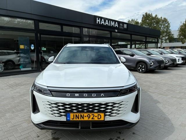 Omoda 9 Super Hybrid System 537 PK AWD | 7 jaar garantie | Tot 150km Elek.| Elek. schuif- kantel dak | HUD | Leder incl. massage | Alle opties |
