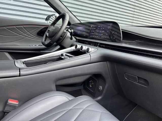 Omoda 9 SHS Premium Plug-In Hybride Automaat met 1100 km Range, Lederen bekleding, Elektrsiche stoelverstelling voor en achter Leverbaar eind februari 2026!