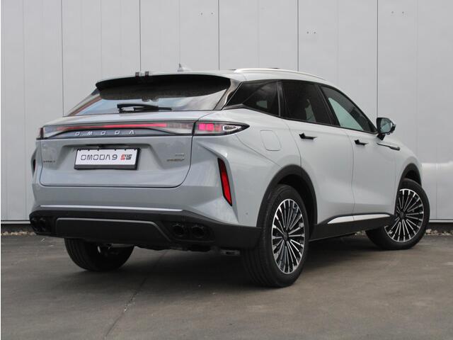 Omoda 9 SHS 1.5T-GDi SHS-P Premium 20"LM velgen, Schuif/kanteldak, 360 Camera, Stoelverwarming/ventilatie, Alcantara hemel, Sony Premium Audio