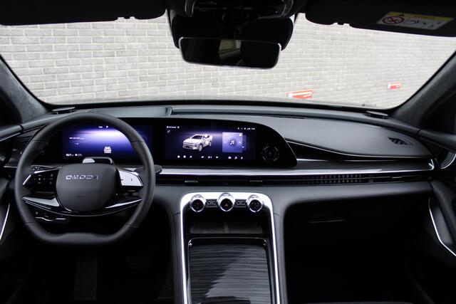 Omoda 9 SHS-P Premium Uit voorraad leverbaar * 20"LM velgen * Schuif/kanteldak * Camera rondom * 1.500 kg trekgewicht