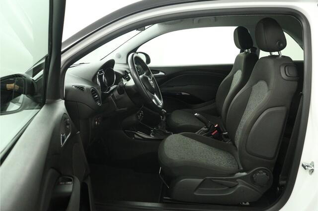 Opel ADAM 1.4 EcoTec Black Favourite, 100% Onderhouden | Navi | Apple Car Play | Cruise Control | PDC | All-Season - RIJKLAAR