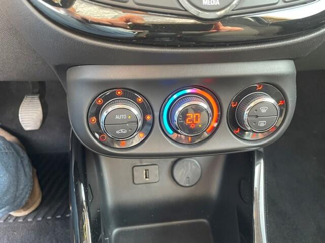 Opel ADAM 1.0 Turbo Rocks – foto 8