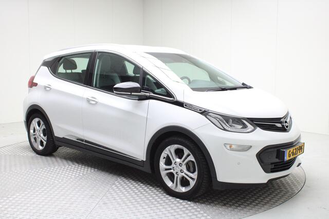 Opel AMPERA Ampera-e Business Exec. 60 kWh | Nieuwe Accu Pack | Keyless Entry / Carplay / Park Assist / Xenon / PDC v+a / Climate