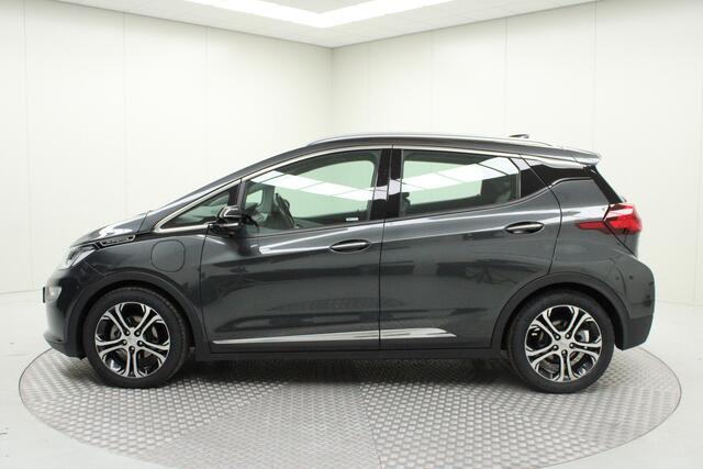 Opel AMPERA Ampera-e Business executive 60 kWh | Accu Pack vervangen | PDC V/A + camera achter | Cruise | Climate | Carplay/AA | Stuurverwarming | Stoelverwarming