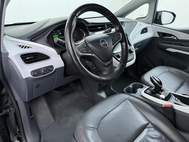 Opel AMPERA Ampera-e 65kWh SOH 100% Leer Stuur+Stoelverwarming Camera Ecc Adap.Cruise Apple Carplay Android Auto Pdc Bose®-Sound Innovation Business Executive Autom.Inparkeren Dodehoek BTMS Assistent Lane Assist Lmv 17" Isofix Led Rijstrooksensor Keyless Xenon Wifi O