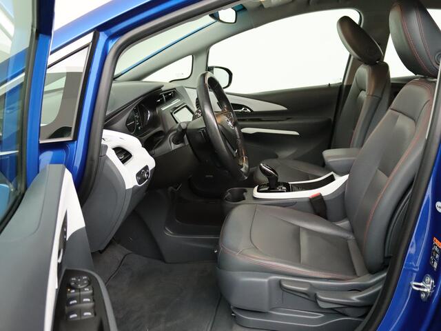 Opel AMPERA Ampera-e Executive 60 kWh NET BINNEN !! | Lederen Bekleding | BOSE | Achteruitrijcamera | Apple Carplay/Android Auto | Nederlandse Auto | NAP |