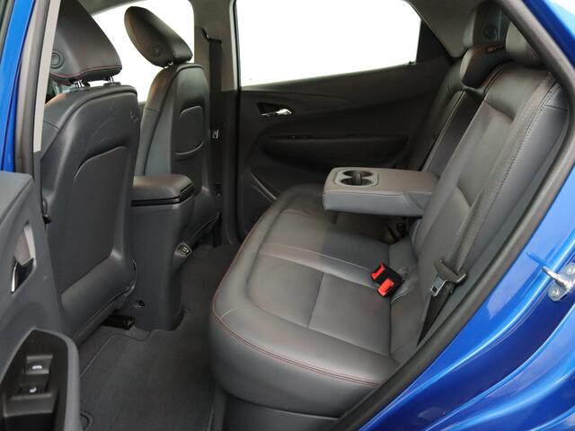 Opel AMPERA Ampera-e Executive 60 kWh NET BINNEN !! | Lederen Bekleding | BOSE | Achteruitrijcamera | Apple Carplay/Android Auto | Nederlandse Auto | NAP |