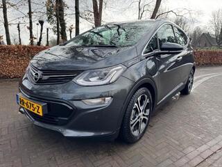 opel-ampera-ampera-e-launch-executi