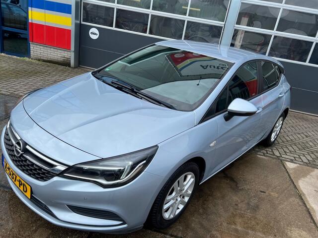 Opel ASTRA 1.4 Turbo *NAVI* *ACHTERUITRIJCAMERA* *LED*