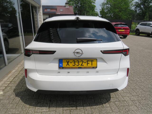 Opel ASTRA Sports Tourer 1.2 Level 2 navi/clima/16"LM /cruise/PDC