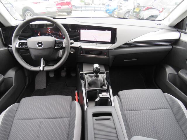 Opel ASTRA Sports Tourer 1.2 Level 2 navi/clima/16"LM /cruise/PDC