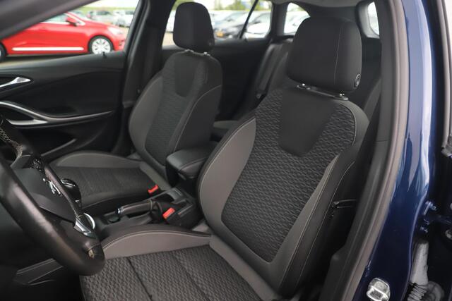 Opel ASTRA Sports Tourer 1.2 Launch Edition 110PK Navigatie Comfortstoelen Carplay Android Bluetooth PDC LED Airco Cruise