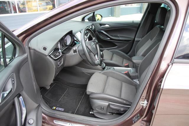 Opel ASTRA Sports Tourer 1.0 Innovation Trekhaak, AGR, keyless, Camera, Carplay, NL auto ZOMER VOORDEEL!