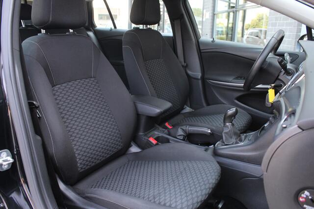Opel ASTRA Sports Tourer 1.4 Turbo Business+ 150 PK / Carplay / N.A.P.