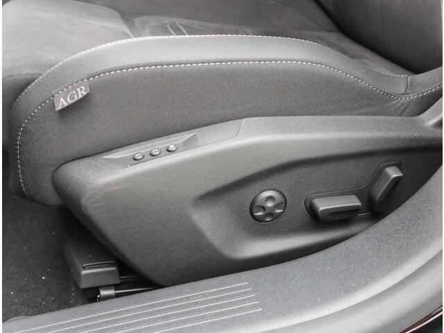 Opel ASTRA Sports Tourer 130pk GS Line (RIJLKAAR!!/Direct rijden/Camera/Virt.cockpit/S.stoelen/AppleCarPlay/Elek.klep)
