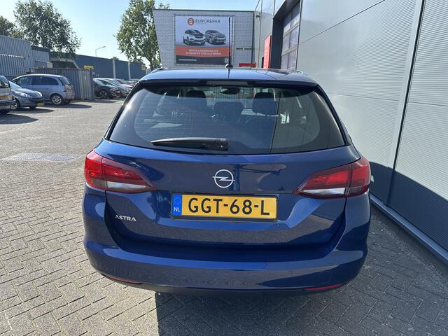 Opel ASTRA Sports Tourer 1.2 Business Elegance PDC V+A - Camera - Apple Carplay